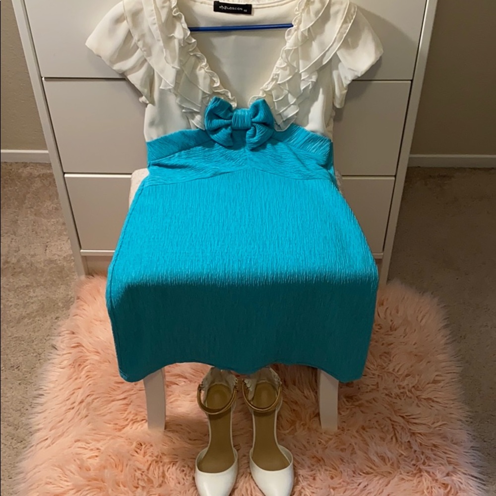 Dress - Picture 2 of 4
